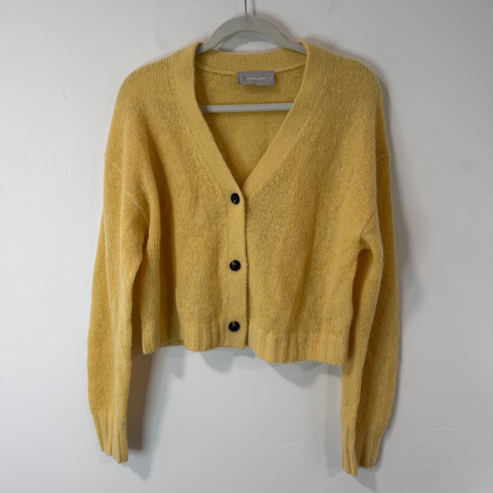 Everlane Womens The Alpaca V-neck Cropped Cardigan Medium Yellow Wool Sweater
